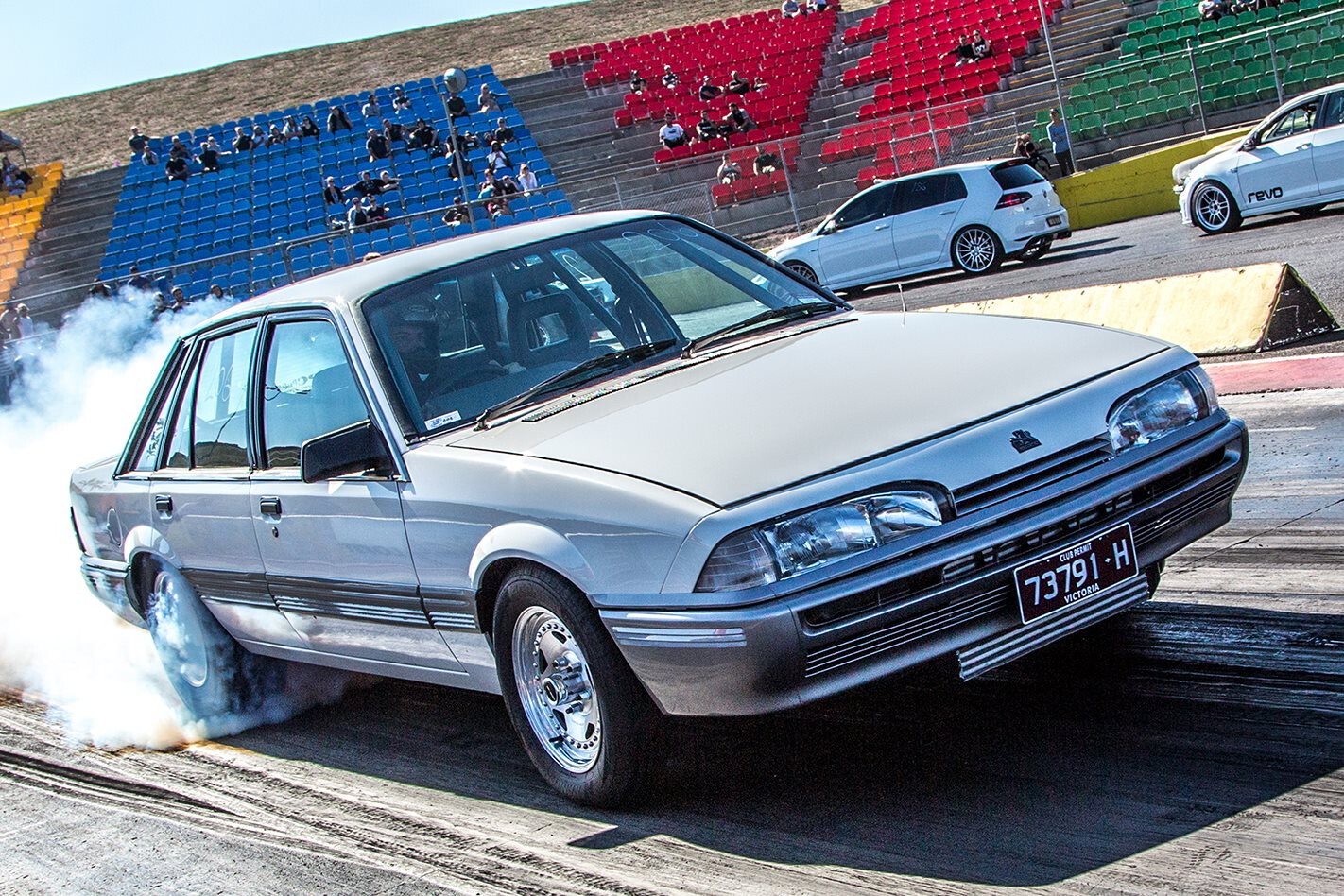Eight-second 1000hp RB30 VL Commodore