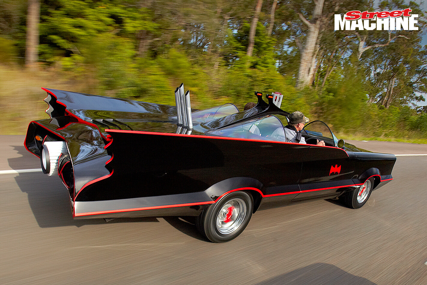 KA-POW! Bloke turns his Valiant into a Batmobile!