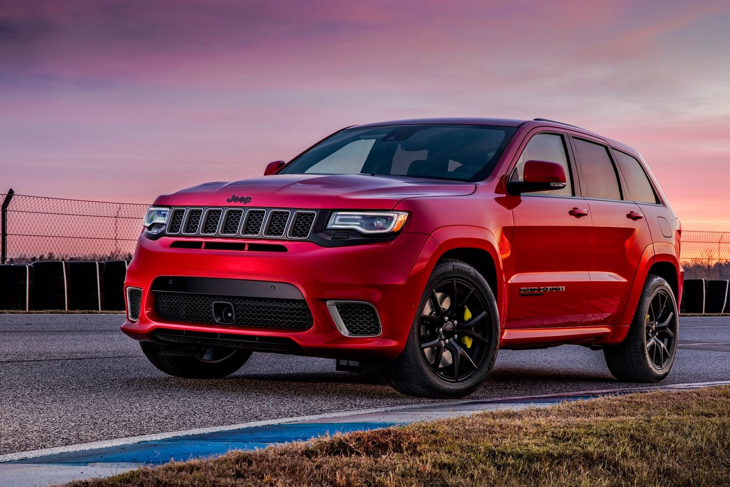 707hp Hellcat-powered Jeep Grand Cherokee Trackhawk revealed