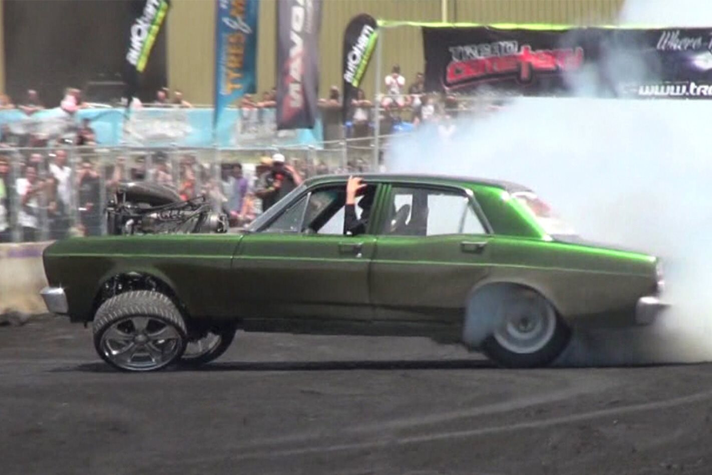 VIDEO: ATRISK SMASHES TYRES AND MORE AT LARDNER PARK