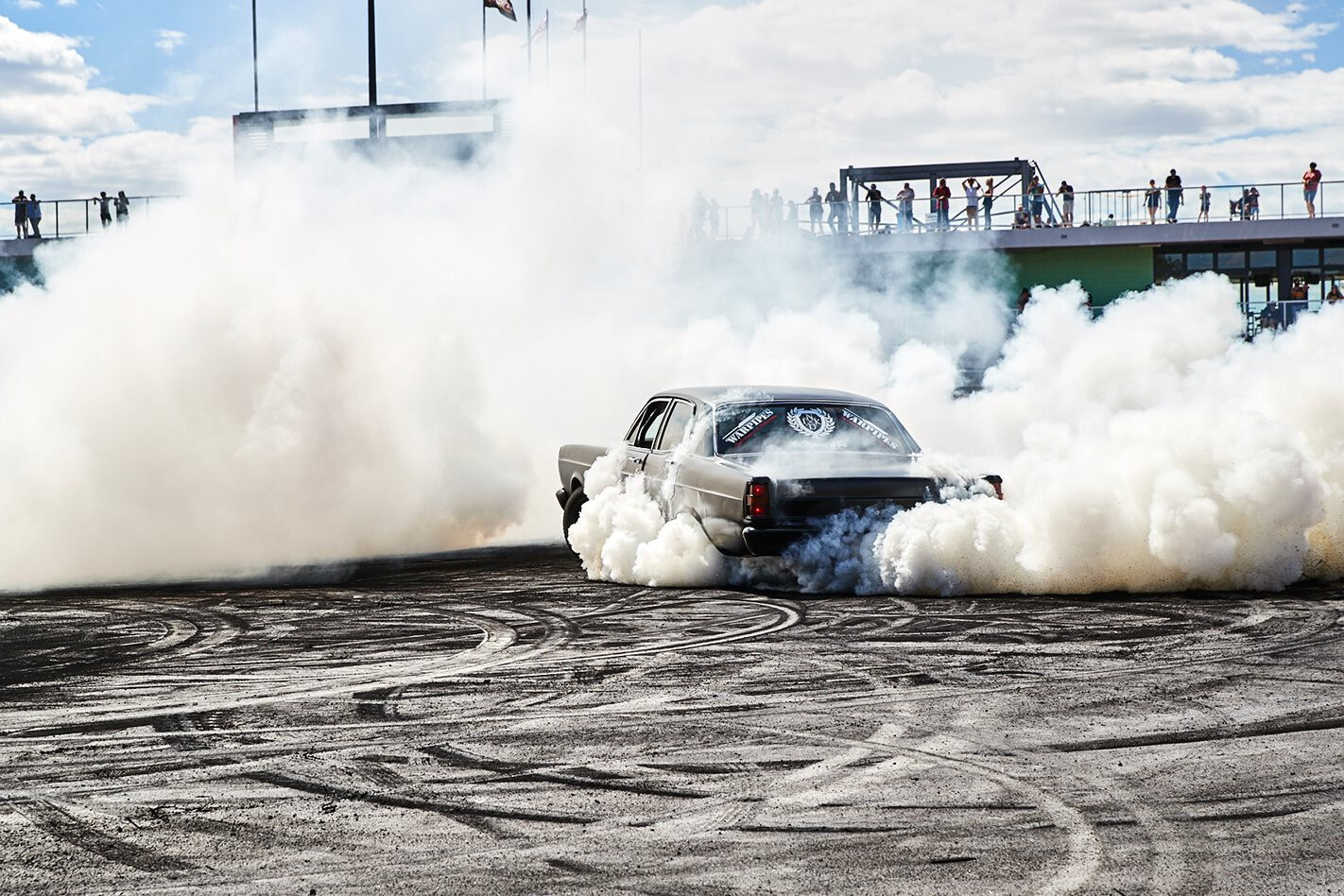 DEAN PATTERSON’S TYRH8R ZC FAIRLANE AT BATHURST AUTOFEST – VIDEO