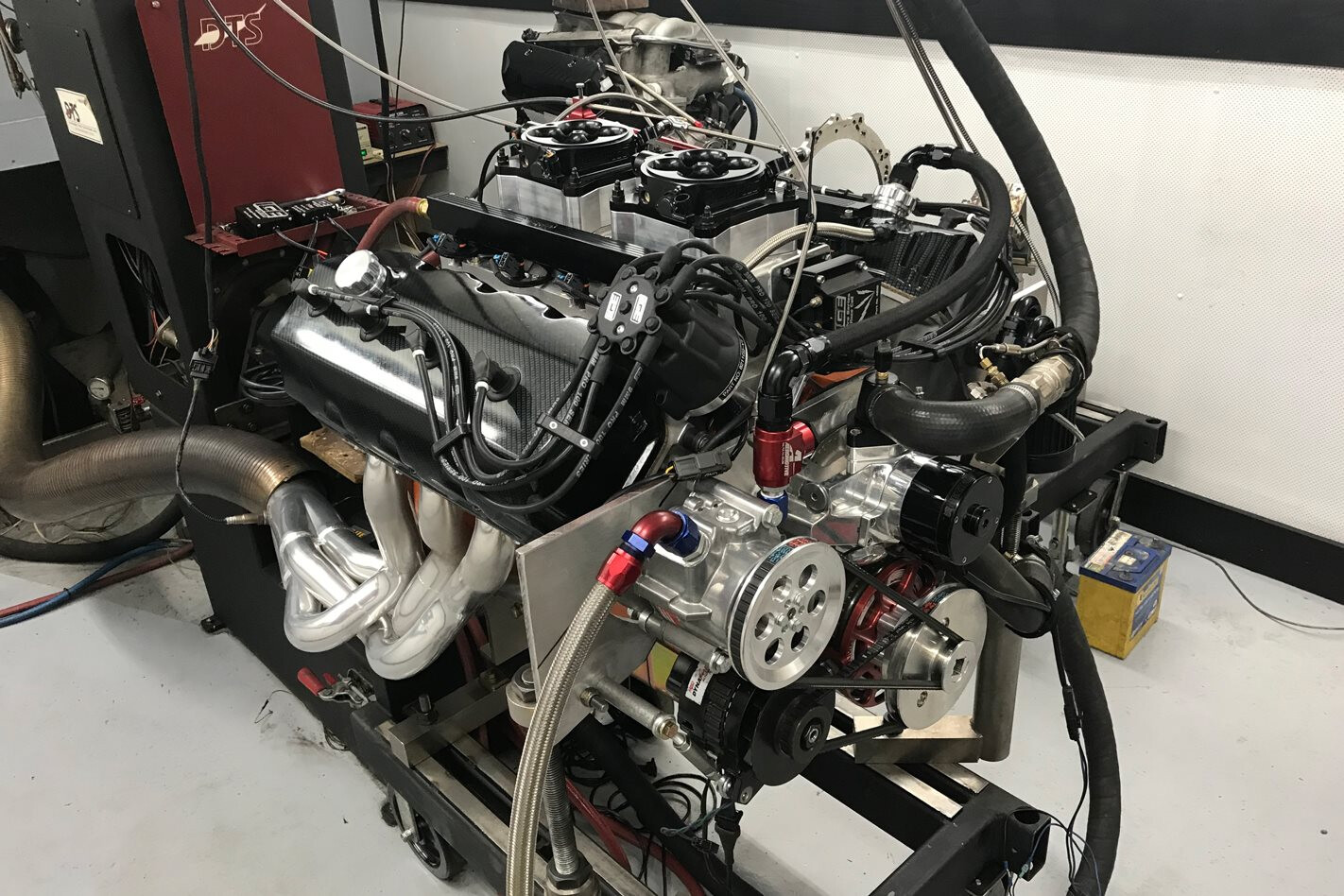 900hp big-block Hemi on the dyno – Video