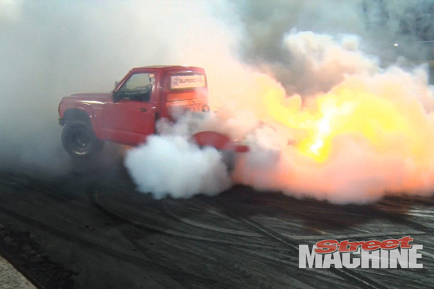 VIDEO: GOOD FRIDAY BURNOUT KING 2015