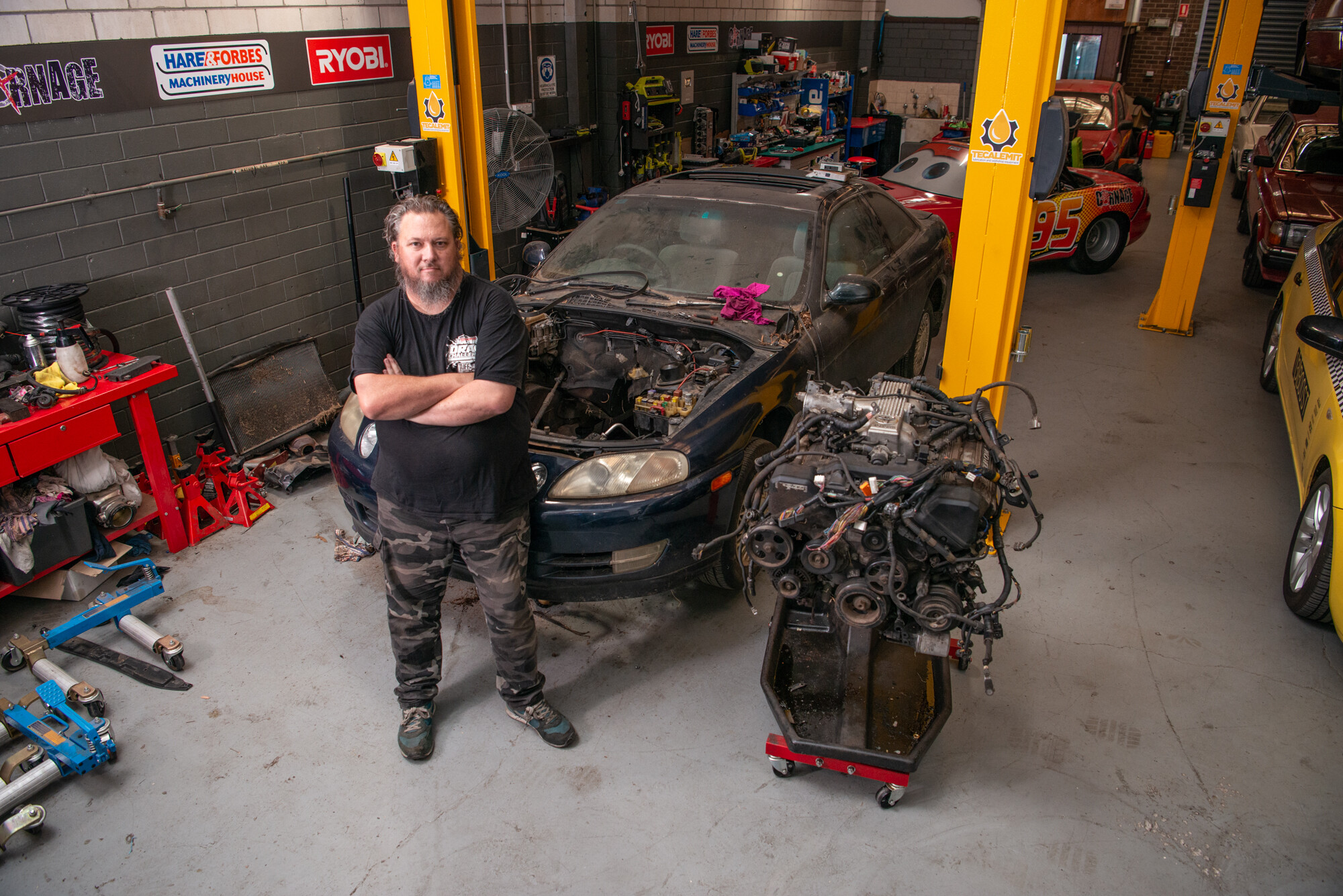 Video: Our Toyota Lexcen V8 project begins!