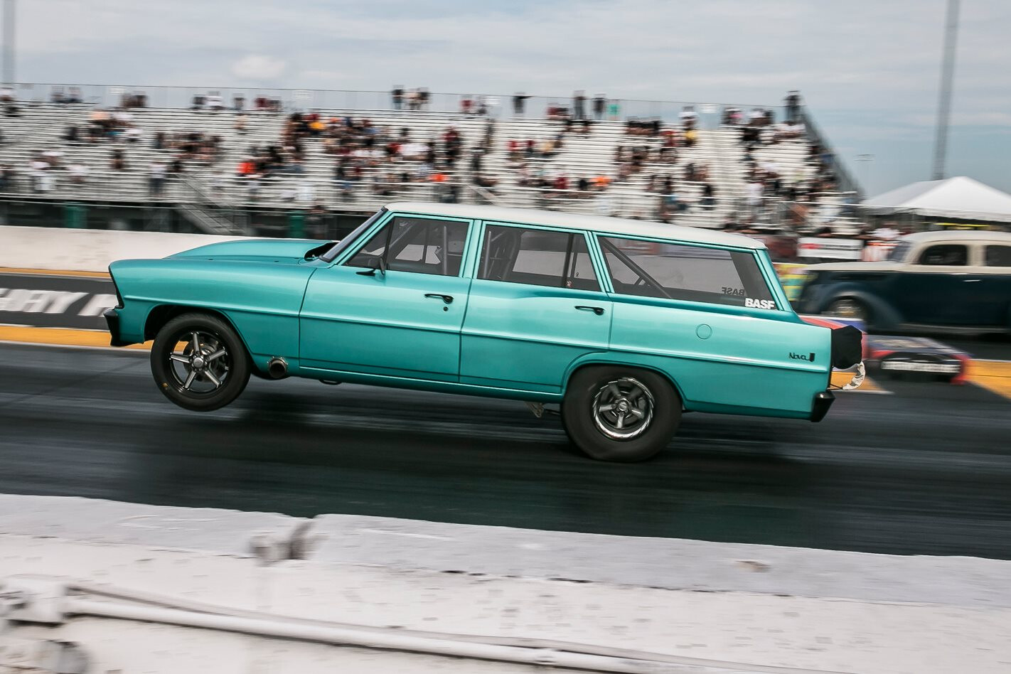 VIDEO: SEVEN-SECOND NOVA WAGON AT DRAG WEEK