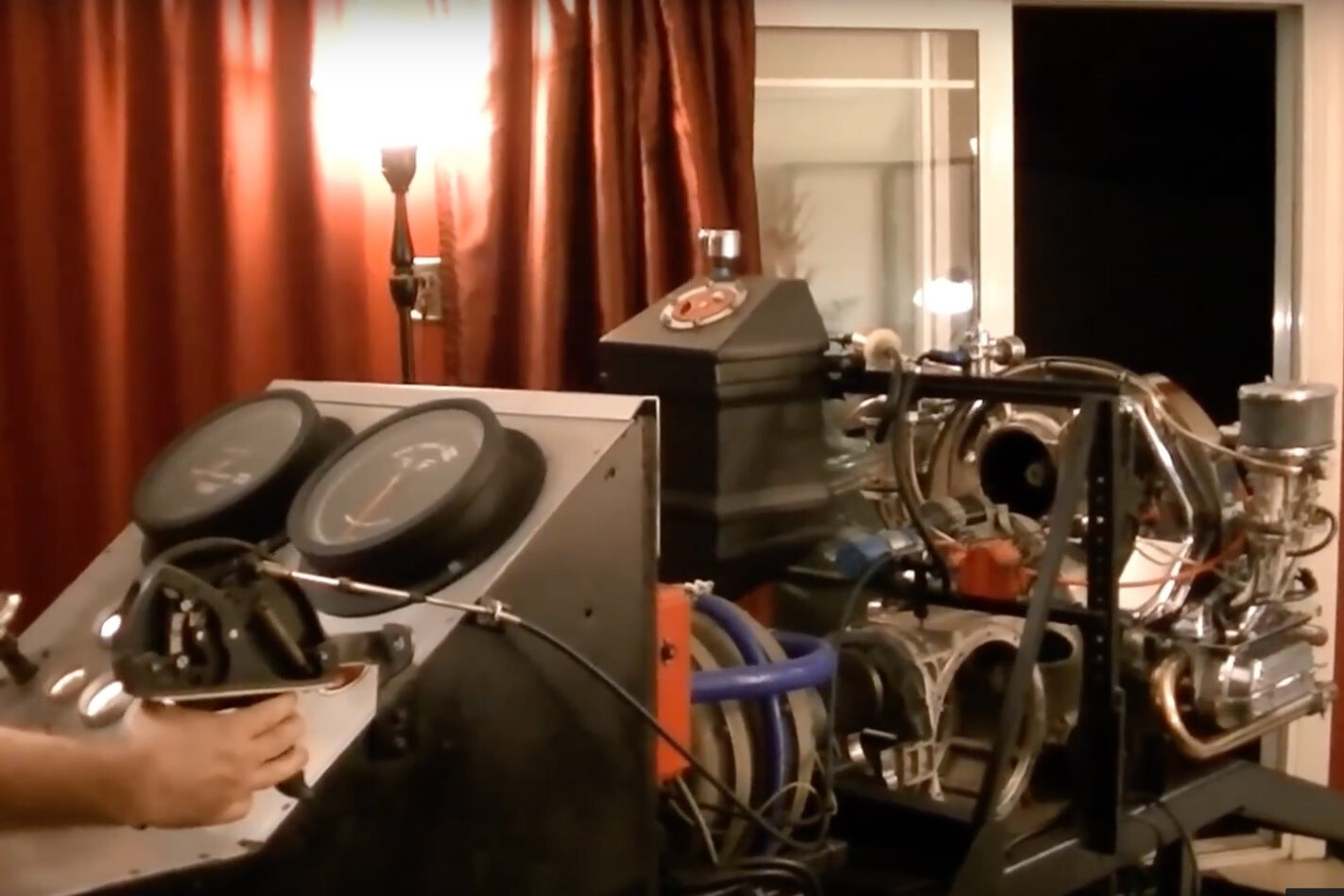 ENGINE DYNO IN THE LIVING ROOM WHAT THE