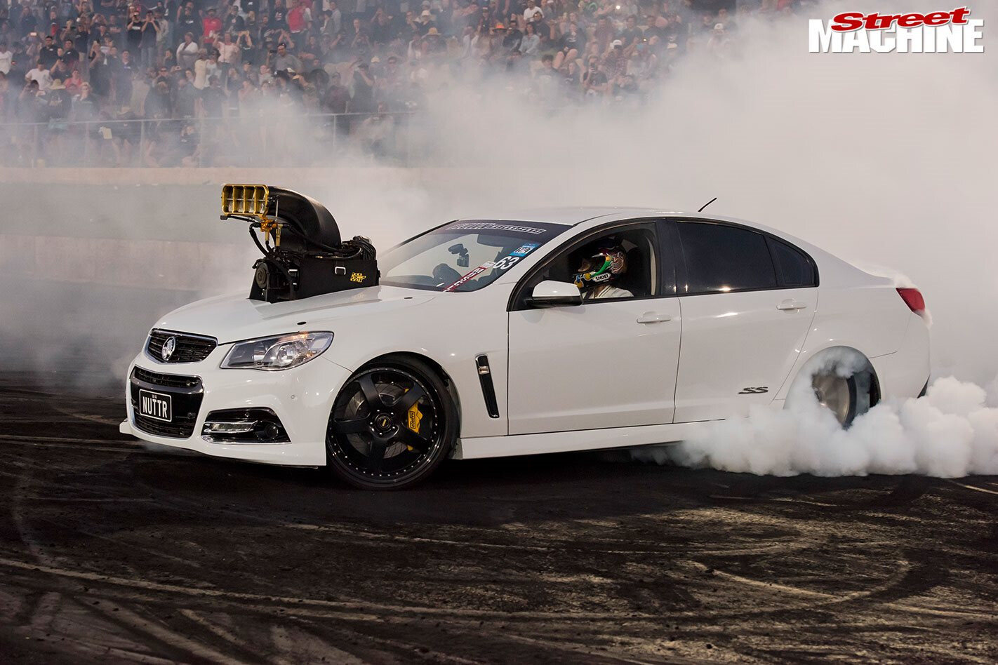 10,000rpm Holden VF Commodore – NUTTR