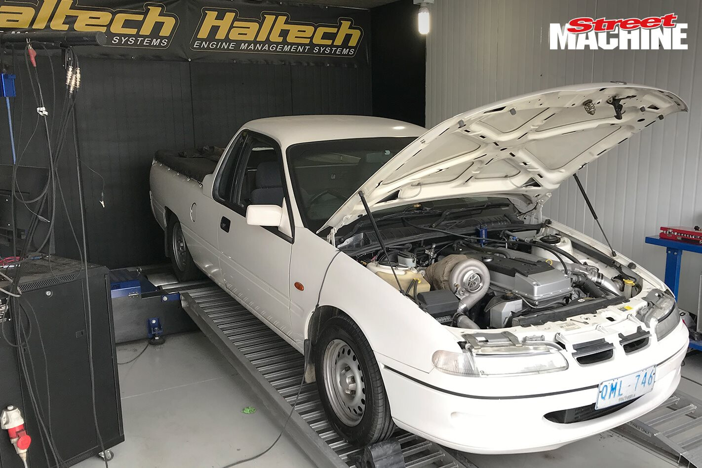 Barra-powered VS Commodore ute dyno – Video