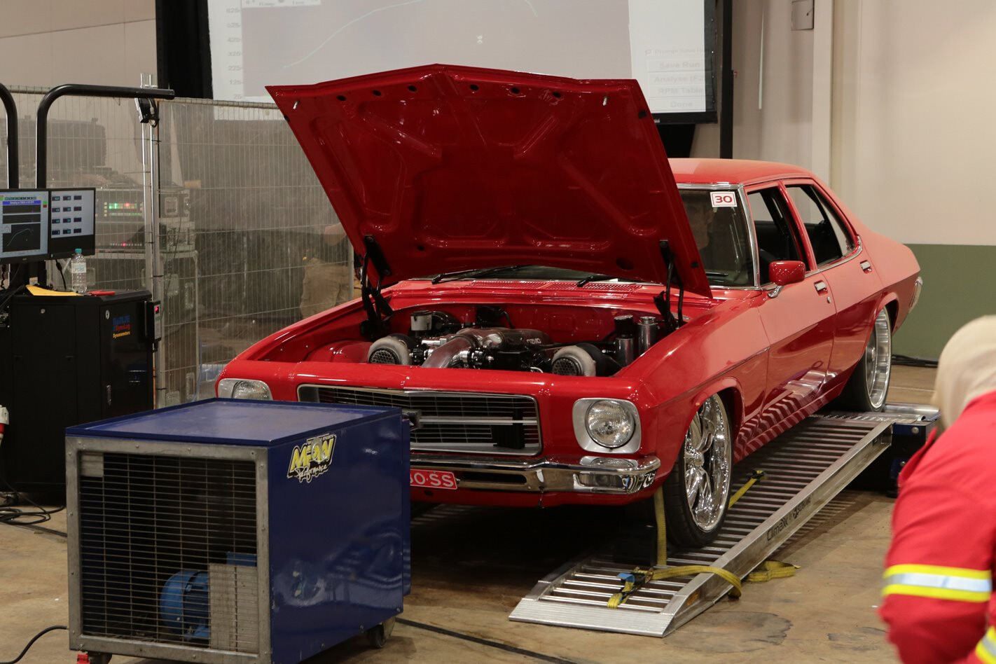 750rwhp twin-turbo LSX HQ Holden at Summernats Horsepower Heroes – video