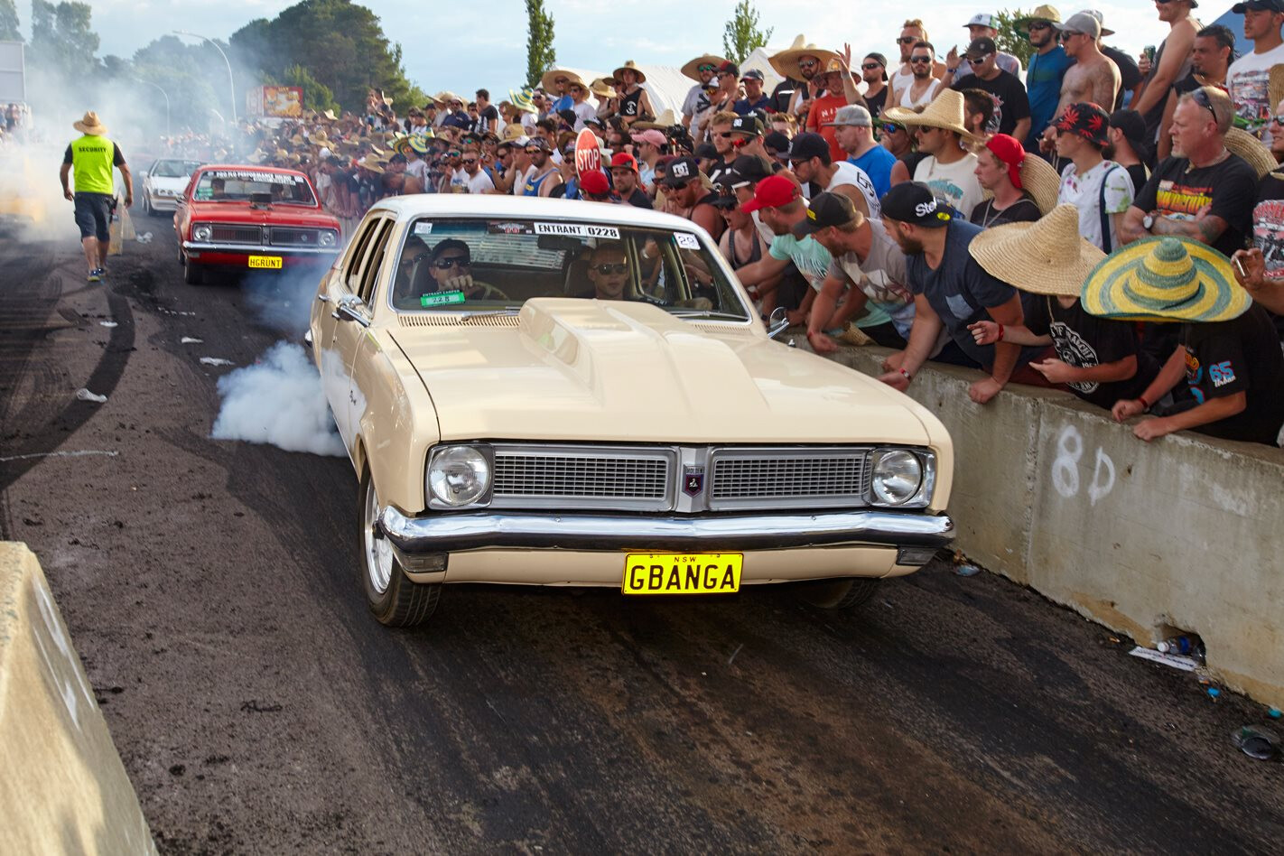 VIDEO: CRUISING AROUND STREET MACHINE SUMMERNATS 29