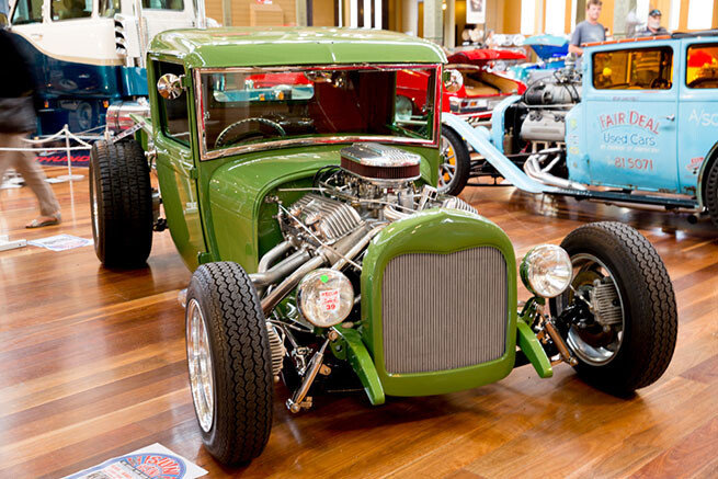 VIDEO: HOT ROD SHOW