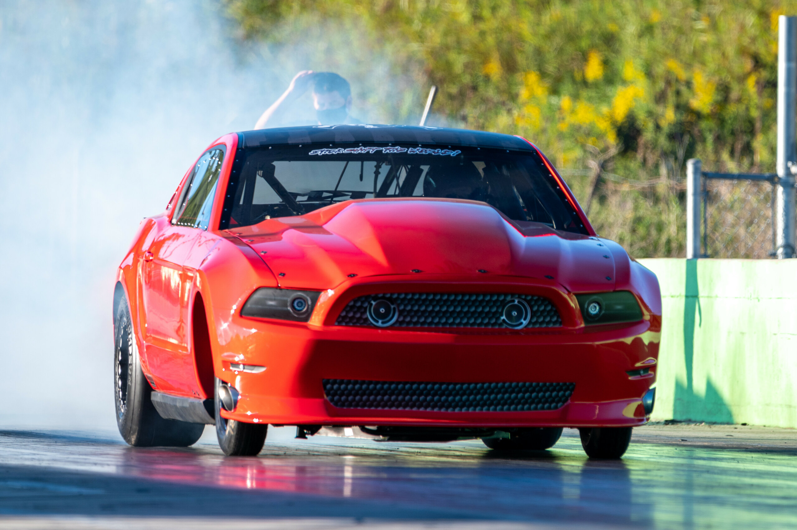 Stick shift, Coyote-powered Mustang cracks the six-second zone