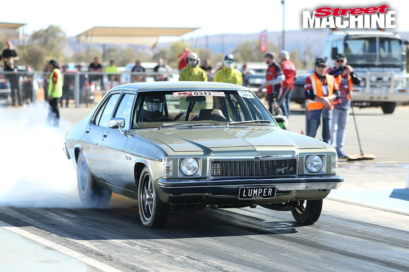 Red CentreNATS drag racing – Video