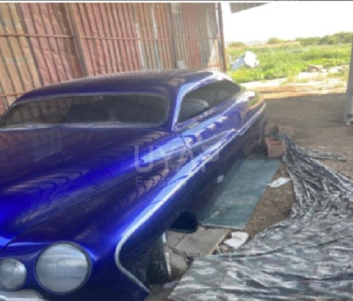 Award-winning Australian custom car found up for auction in Turkiye!