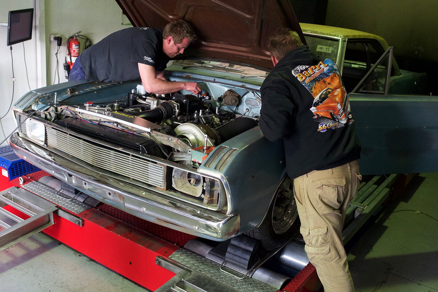 POR440 Valiant hits the dyno at Autotech – video