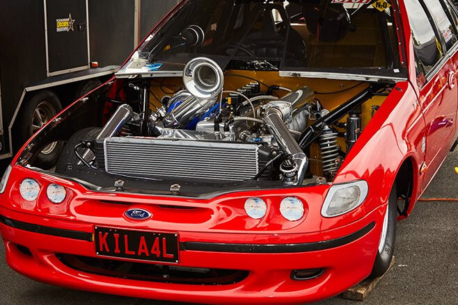 1100HP SOHC FORD SIX-POWERED EL FALCON – VIDEO