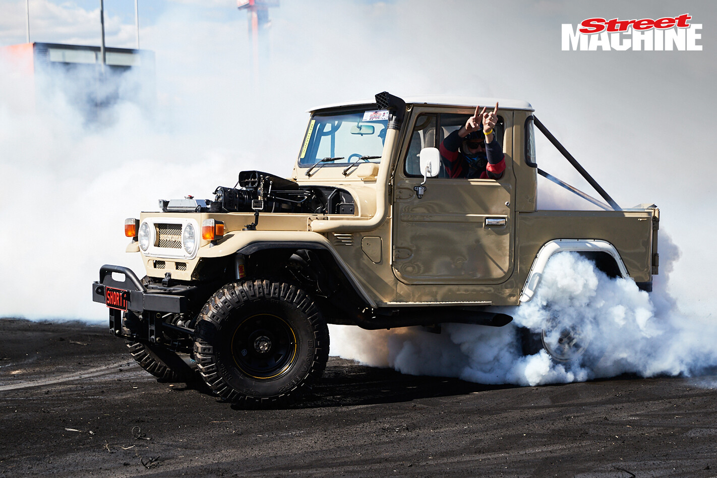 BATHURST AUTOFEST BURNOUT COMPETITION – VIDEO