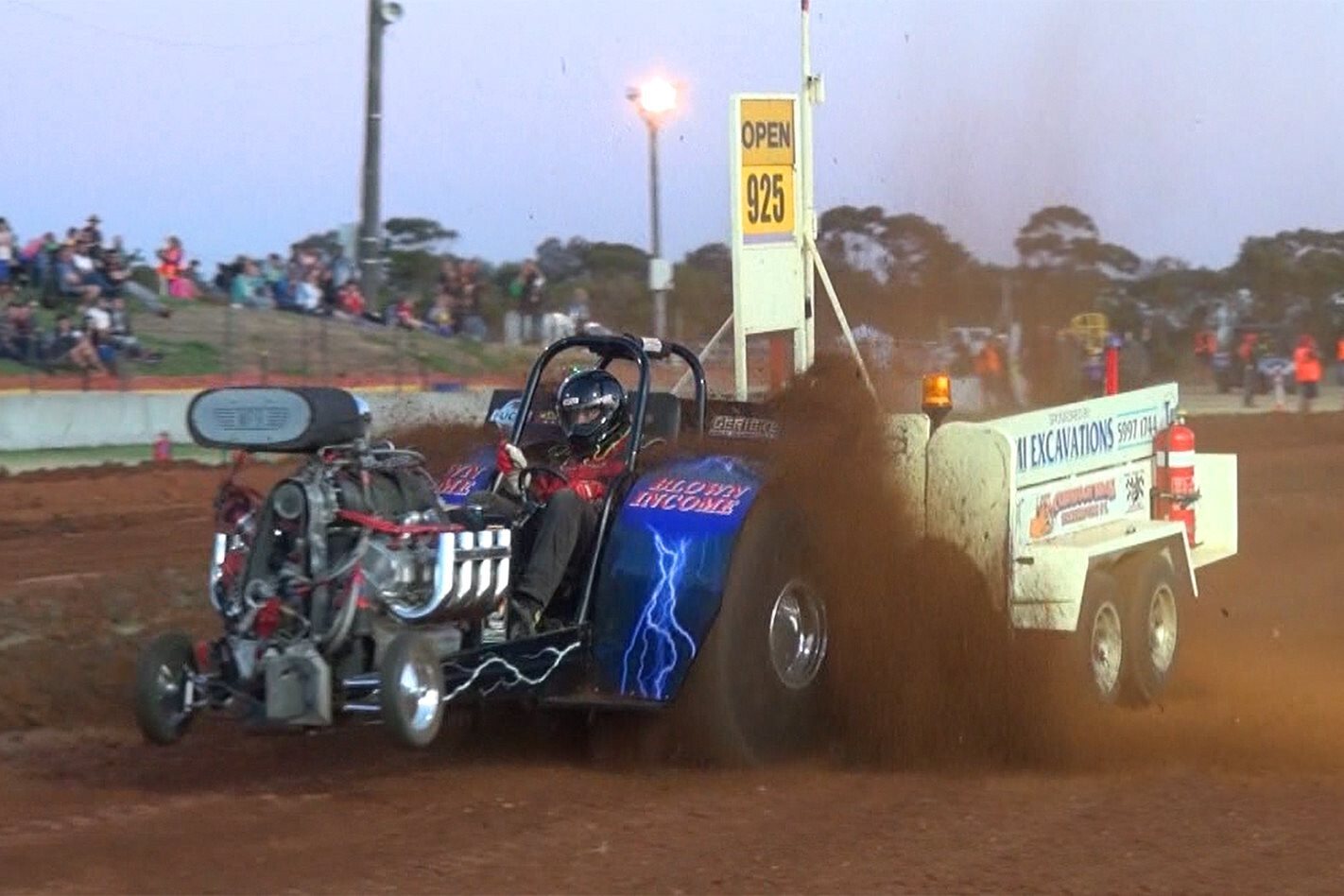VIDEO: BLOWN INCOME IS A TOTALLY INSANE LITTLE TRACTOR