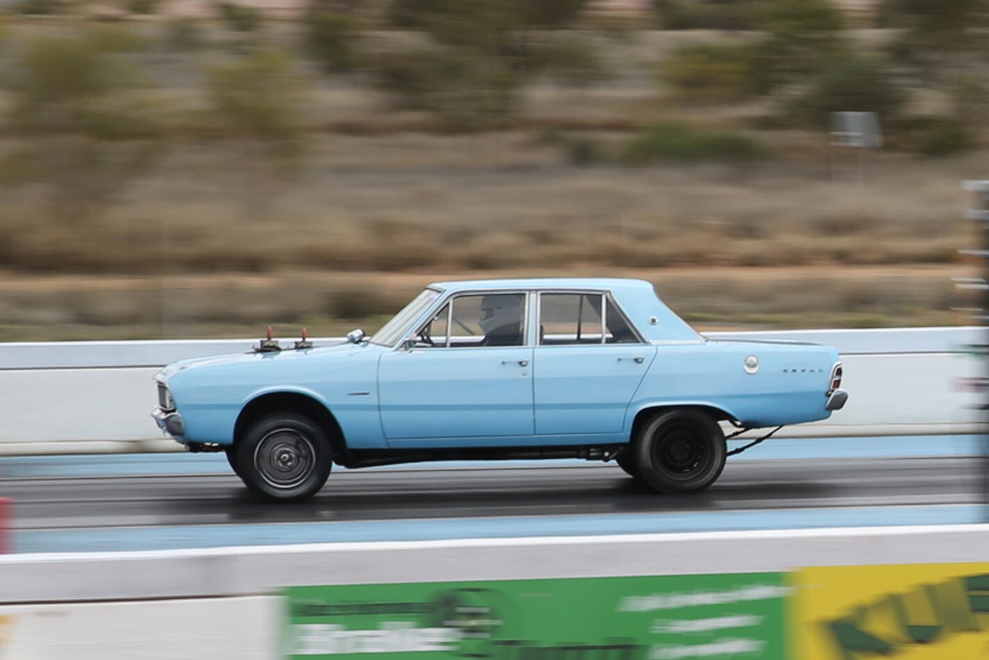 547-cube big-block VG Valiant runs tens