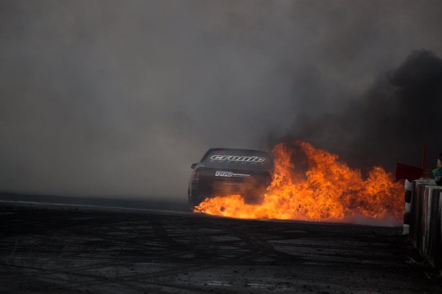UNWANTED BLOWN HOLDEN UTE BURNOUT FIRE – VIDEO