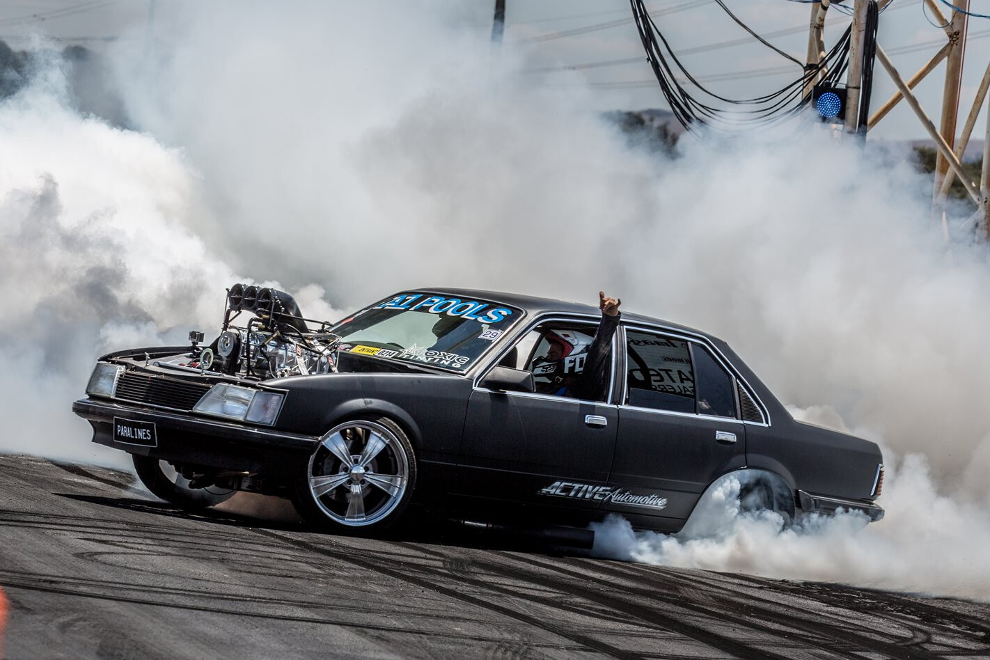 JASON RAPOFF BLOWN VH COMMODORE BURNOUT CAR ‘PARALINES’