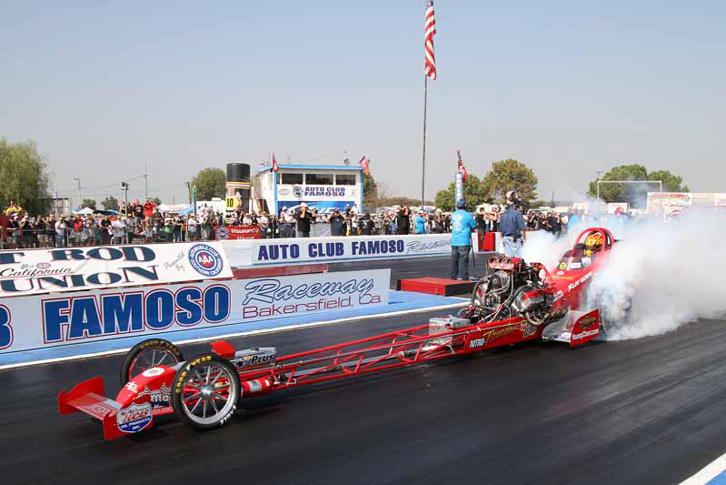 VIDEO: NITRO THUNDER – INSANE FRONT-ENGINED TOP FUELLER