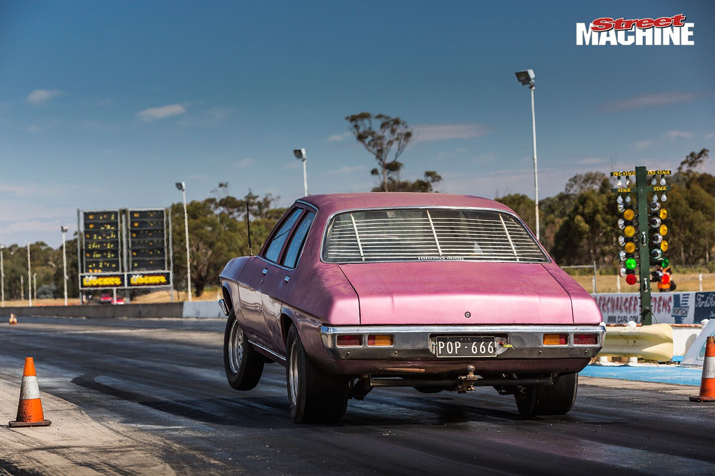 DRAG CHALLENGE CONTENDER: TURBO BIG BLOCK HQ HOLDEN RUNS 8.39