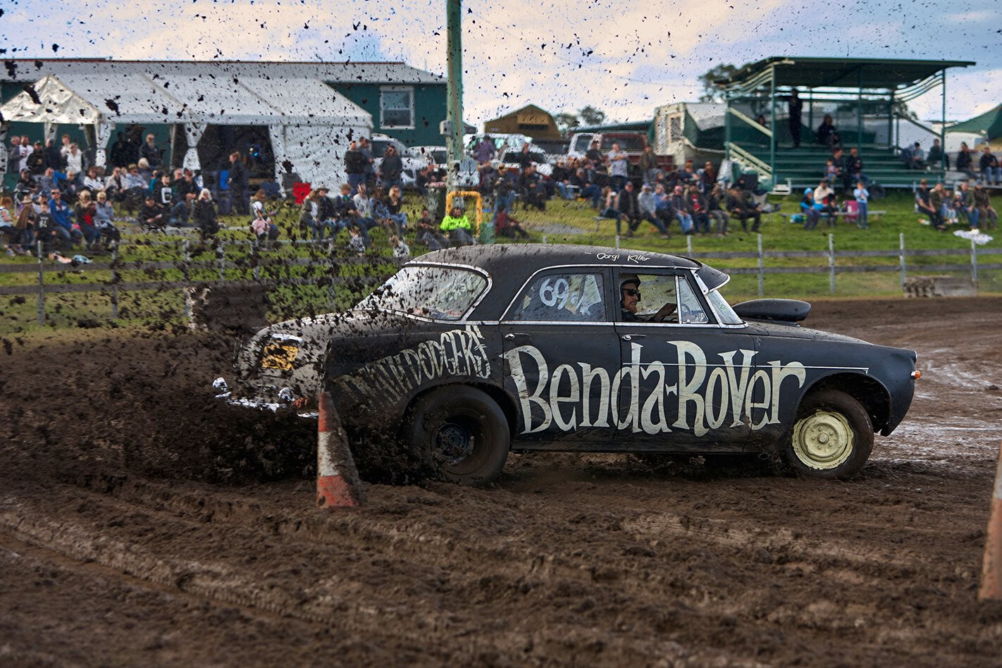 CLASSIC CAR HUNTER: THE MUD RUN – VIDEO