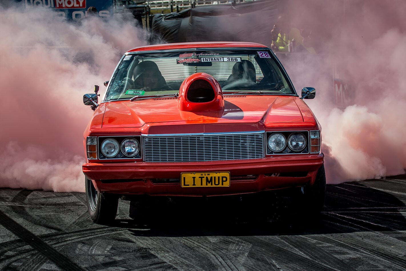 VIDEO: ON THE REDLINE! LITMUP SUMMERNATS BURNOUT