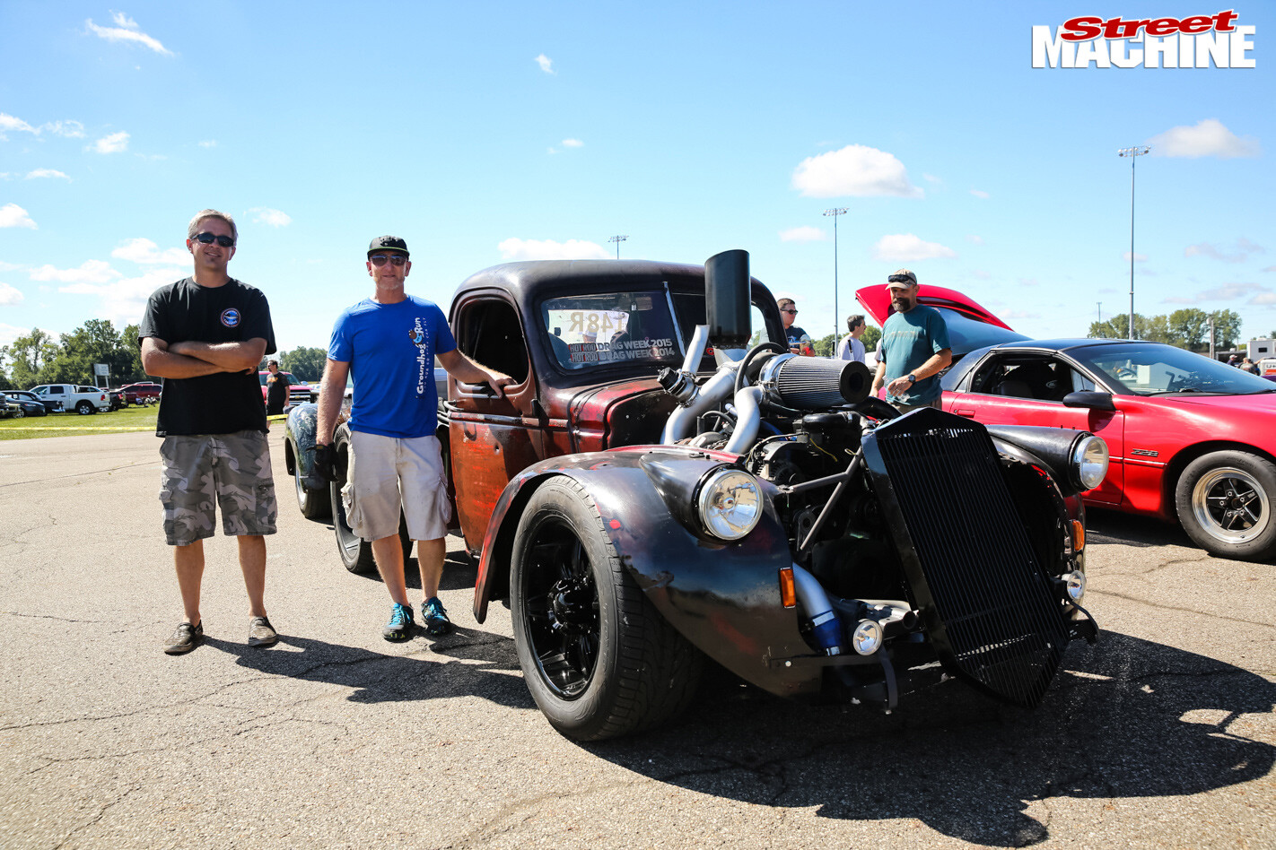 1236-010-drag -week