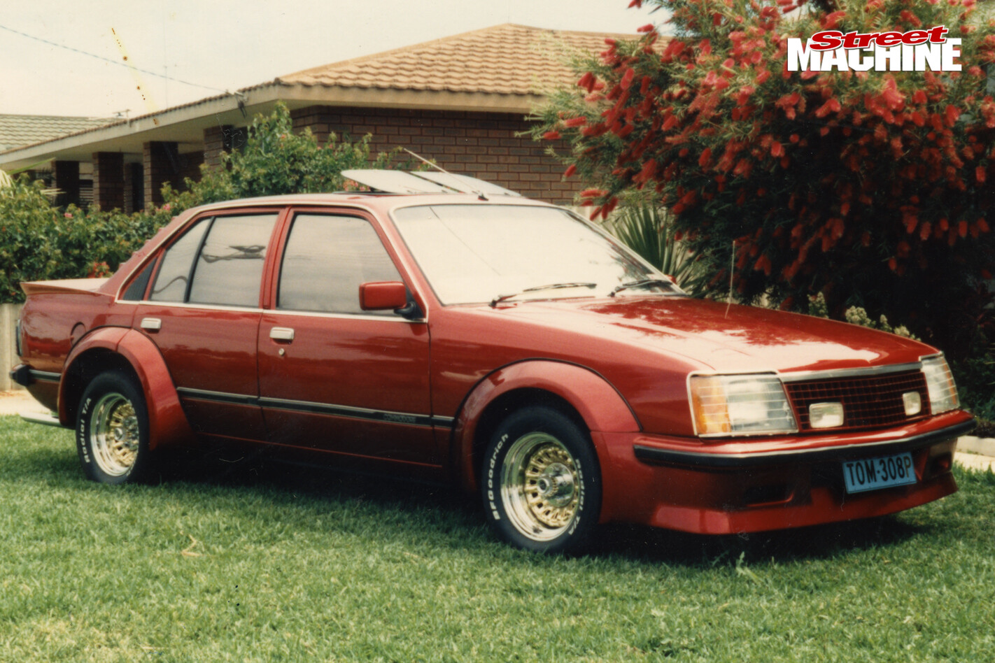 13-holden -commodore
