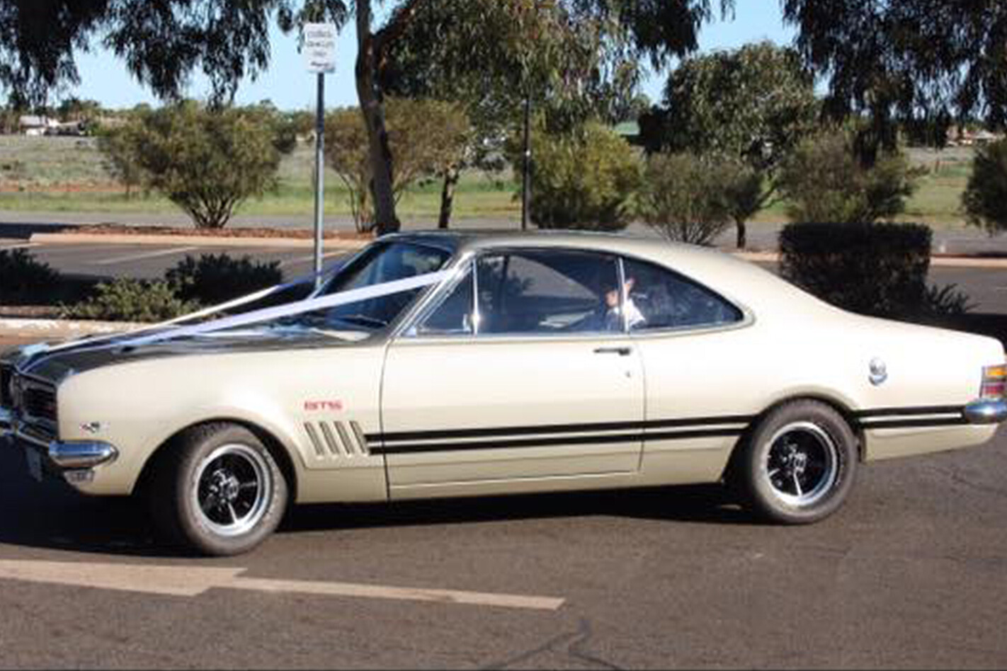 Phil Edwards - Holden HT GTS