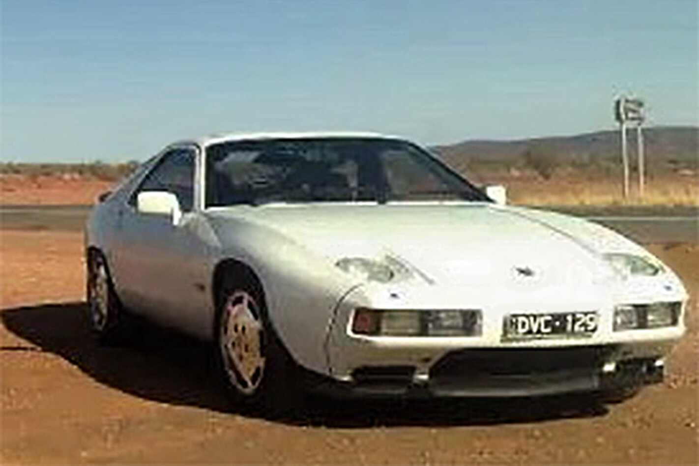 Porsche 928