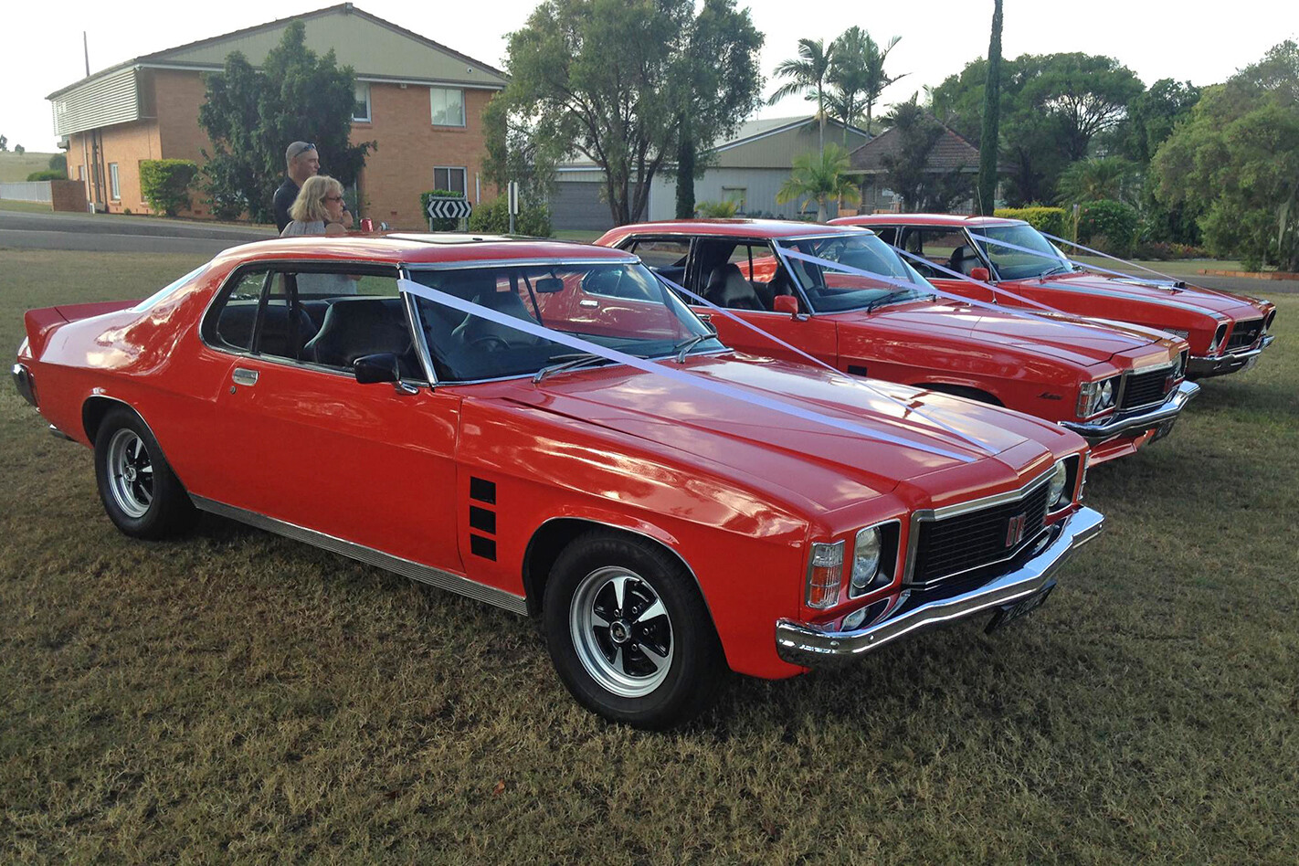 Carolyn N Brett Sommerfelds Monaro and HQ wedding cars