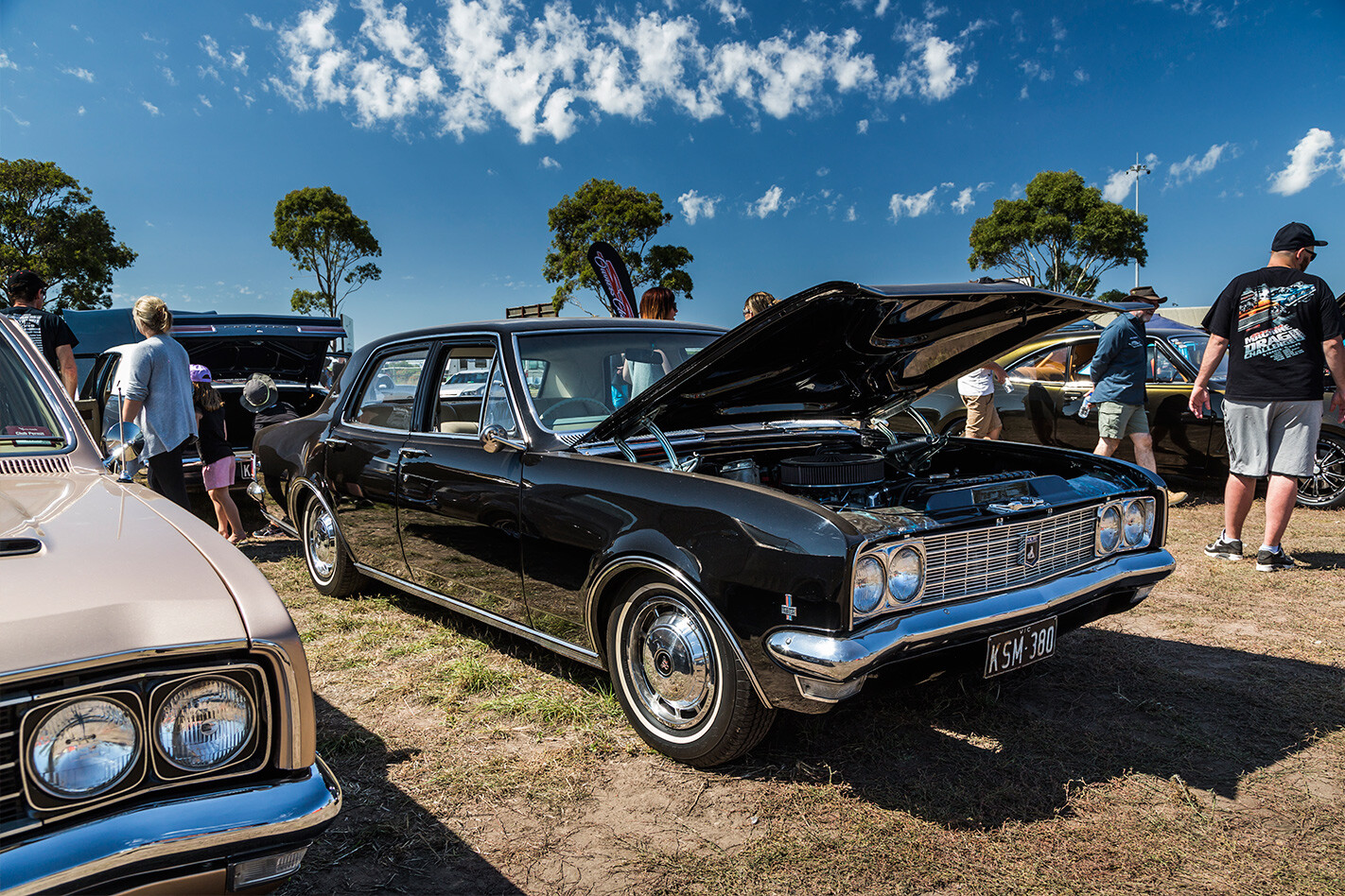 Holden HK