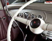 1932 Ford 3-window coupe dash