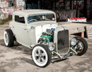 1932 Ford 3-window coupe