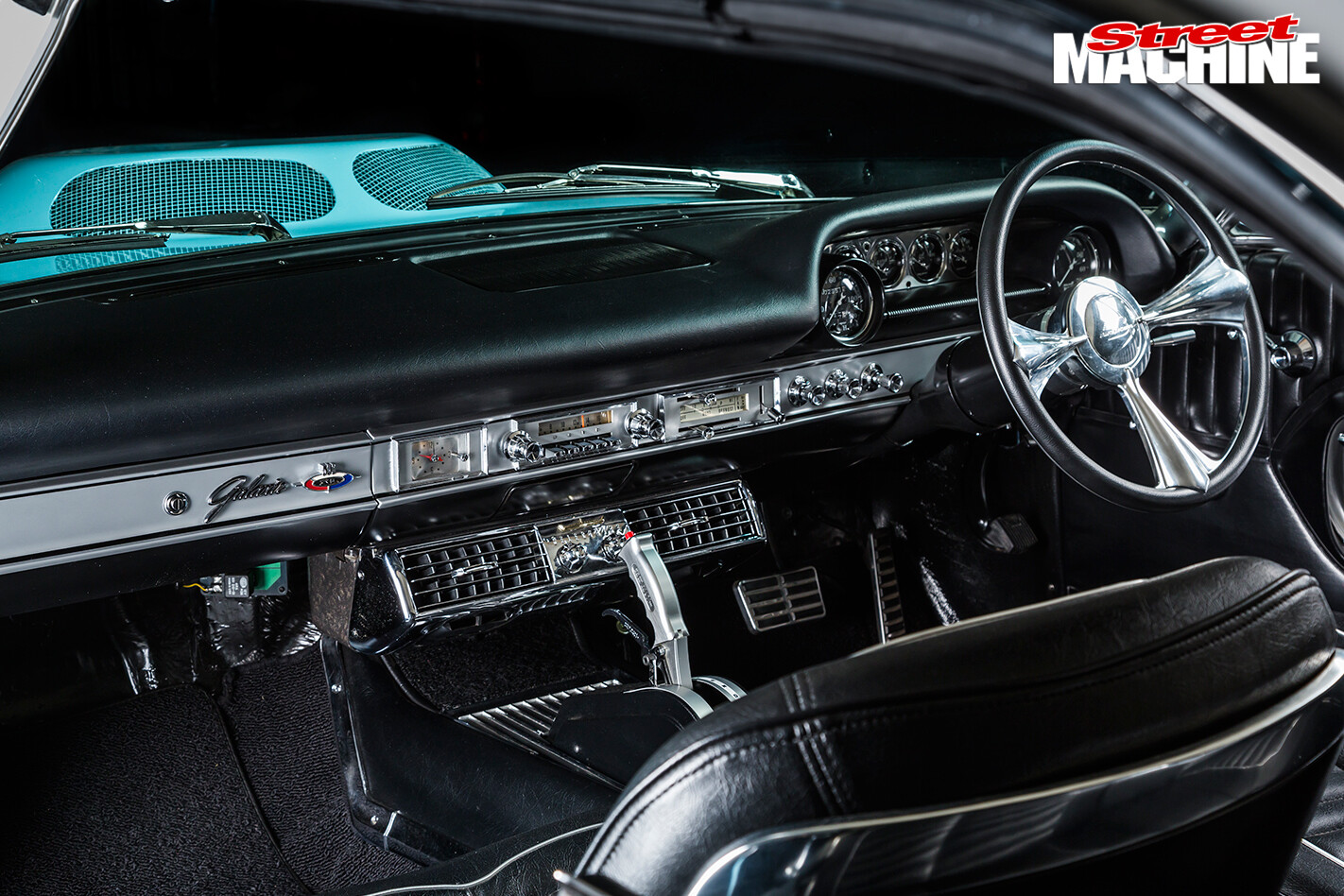 1964-ford -galaxie -500xl -interior -front .-2jpg