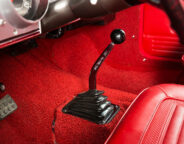 1966 PLYMOUTH BARRACUDA gearstick