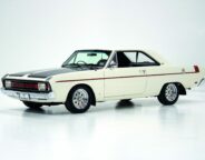Street Machine News 1971 Chrysler VG Valiant Pacer White