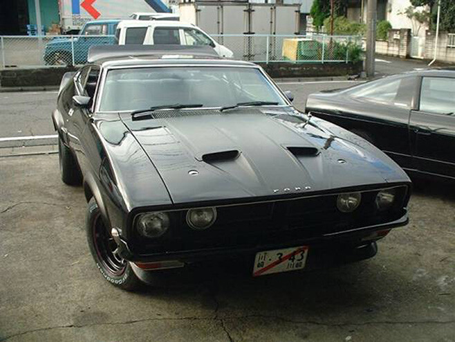 1974 Mad Max XB Falcon exterior