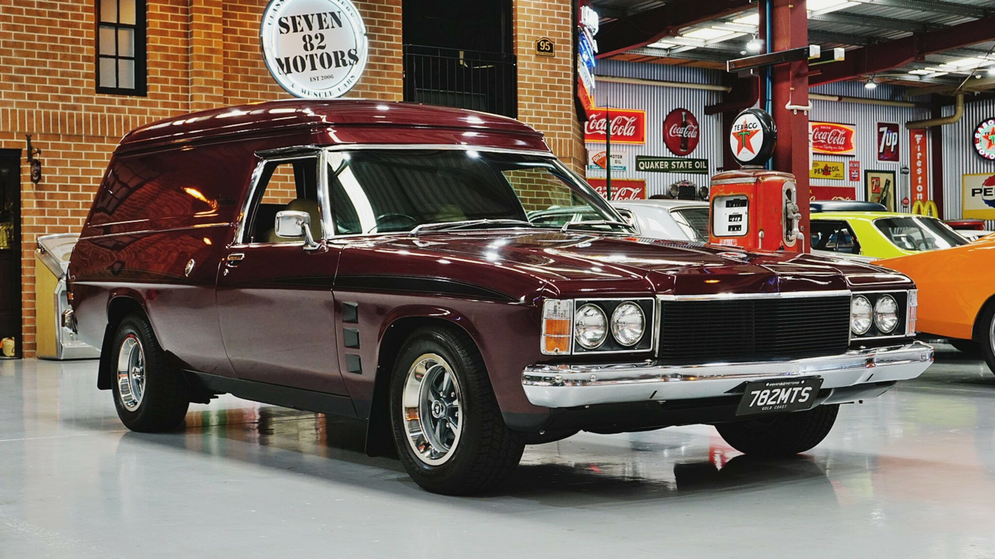 Street Machine News 1974 XX 7 Holden Sandman 1