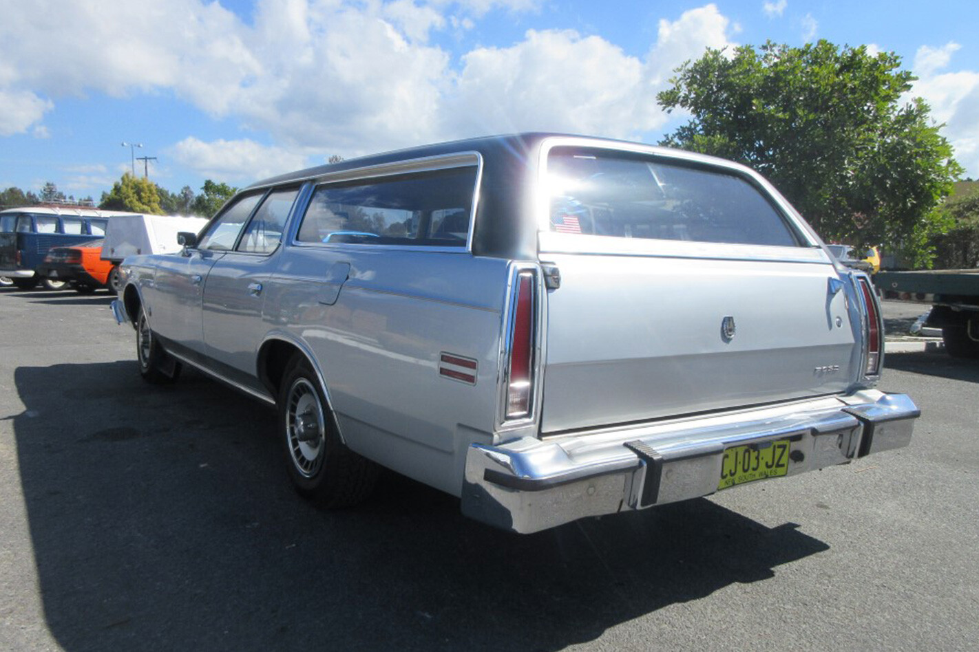 Hearse rear