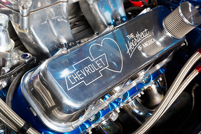 Holden HQ Statesman engine