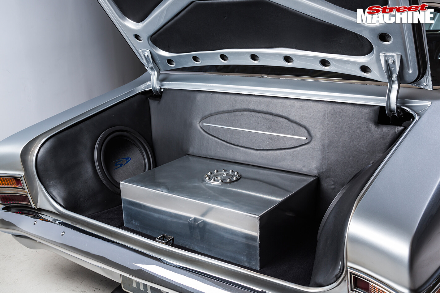 Holden -HT-Kingswood -boot
