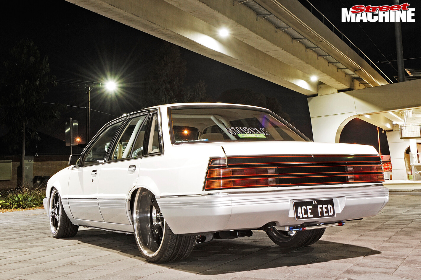 Holden -vk -commodore -rear