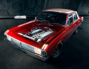 Street Machine Features VG Valiant
