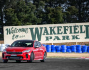 2018 Kia Stinger GT drive