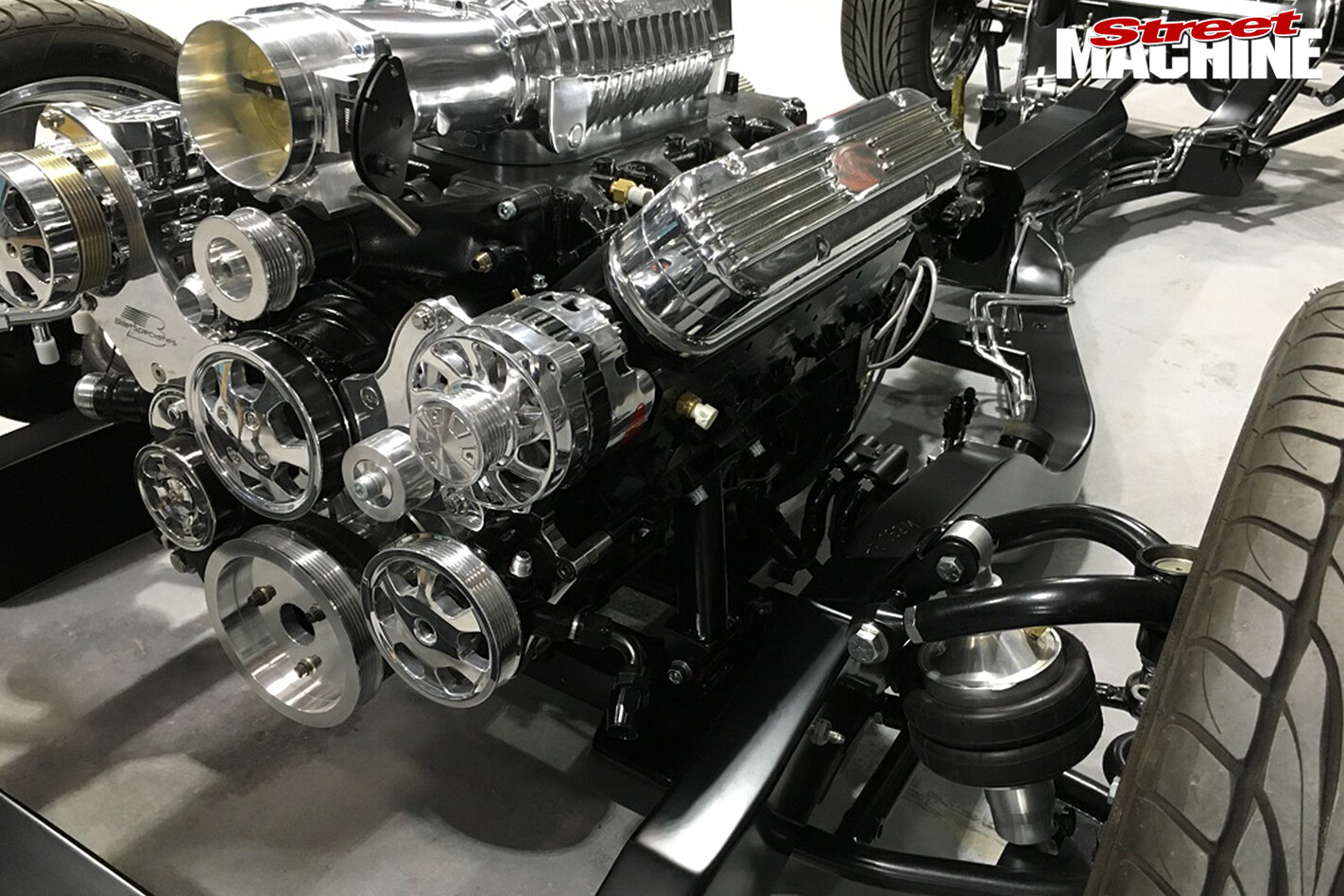 29-Pontiac -Laurentian -build -harrop -blown -lsx