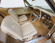 Ford Mustang interior front